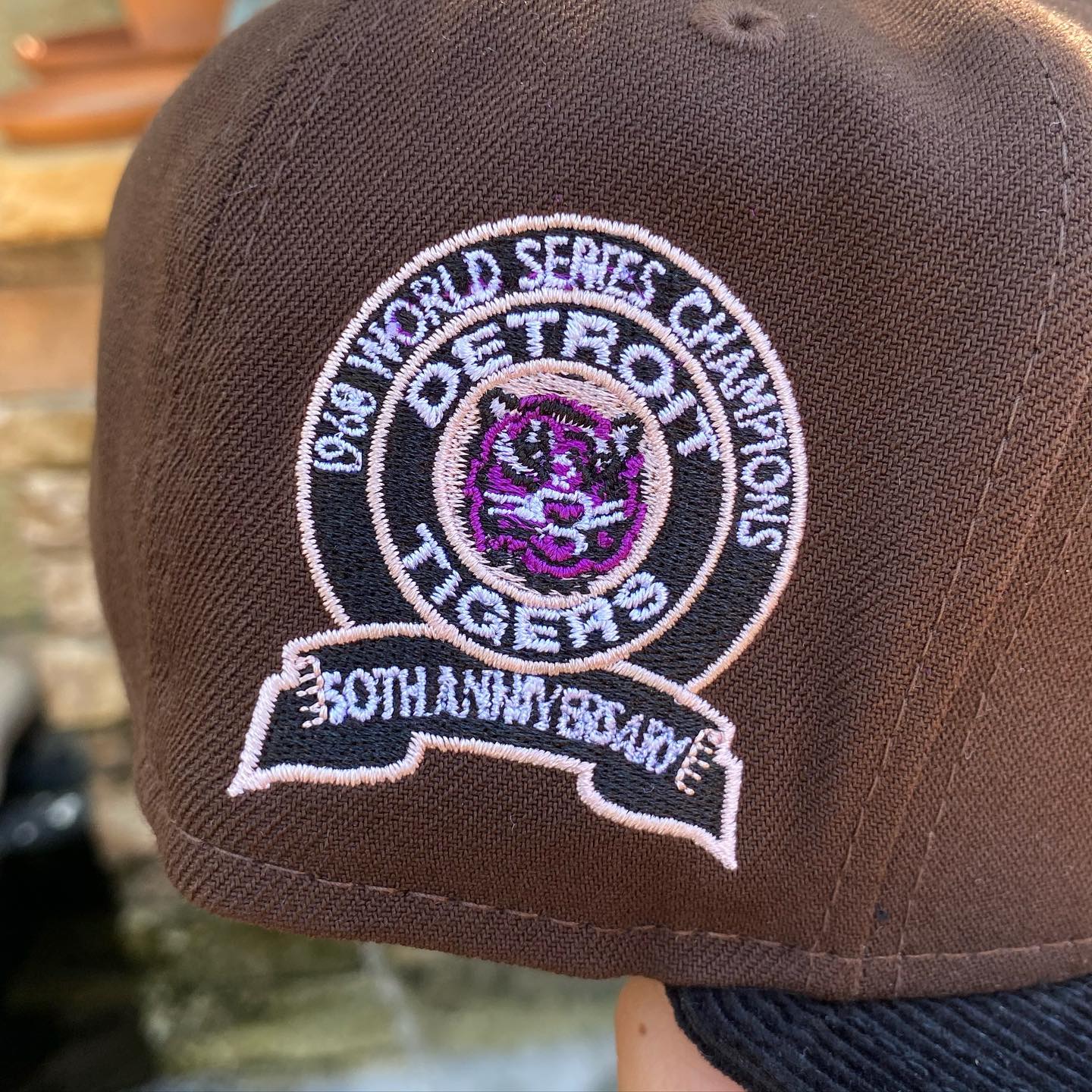 Detroit Tigers Corduory Visor Brown Dome Purple Brim