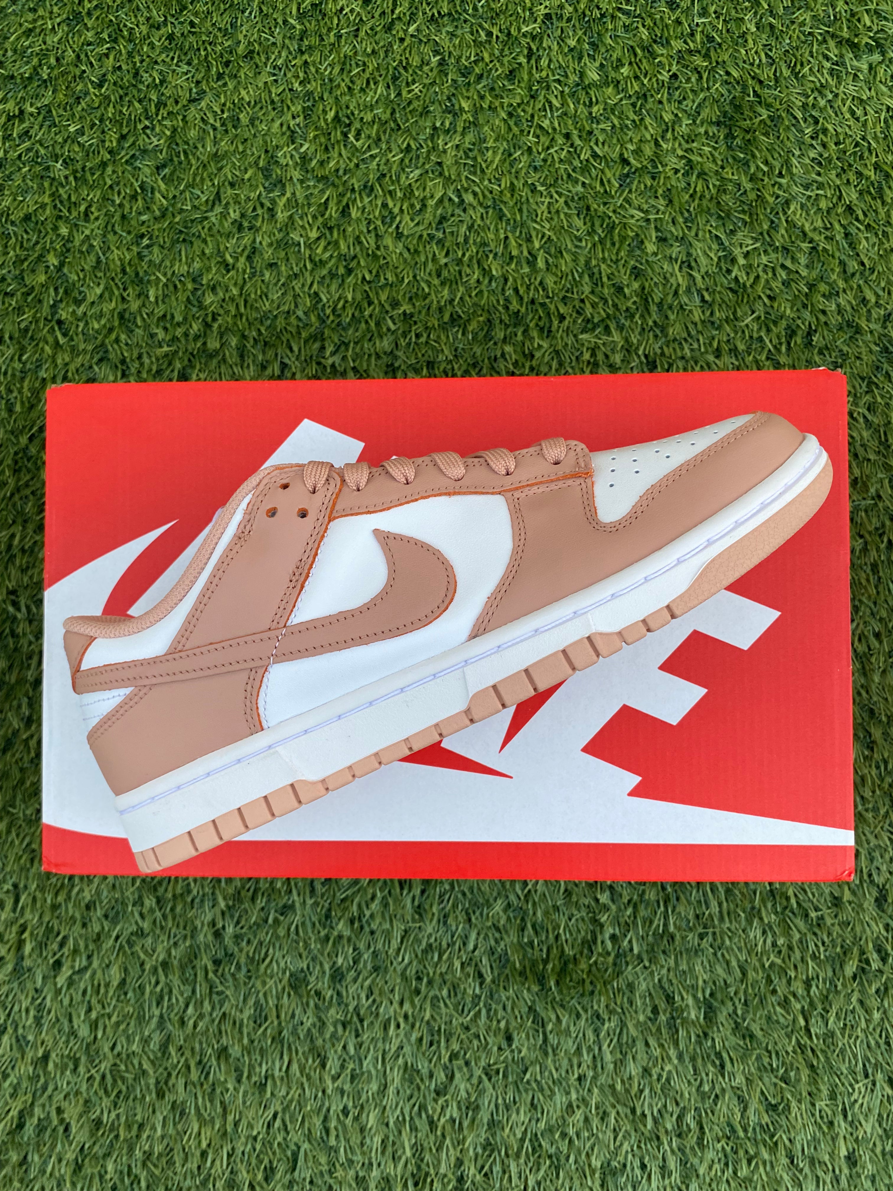 Nike Dunk Low Rose Whisper 7W and 10W